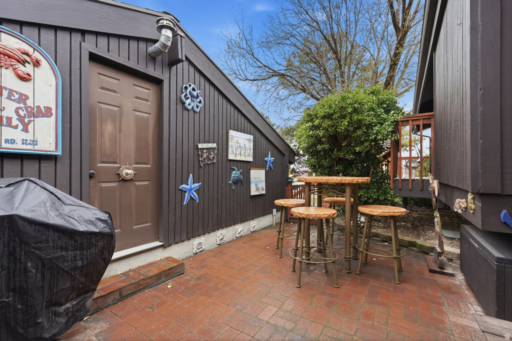 1661 W ALLEGHENY DR Salt Lake City, UT 84123