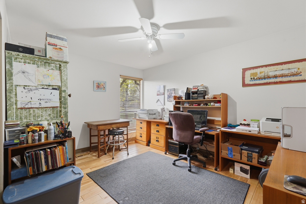 1661 W ALLEGHENY DR Salt Lake City, UT 84123