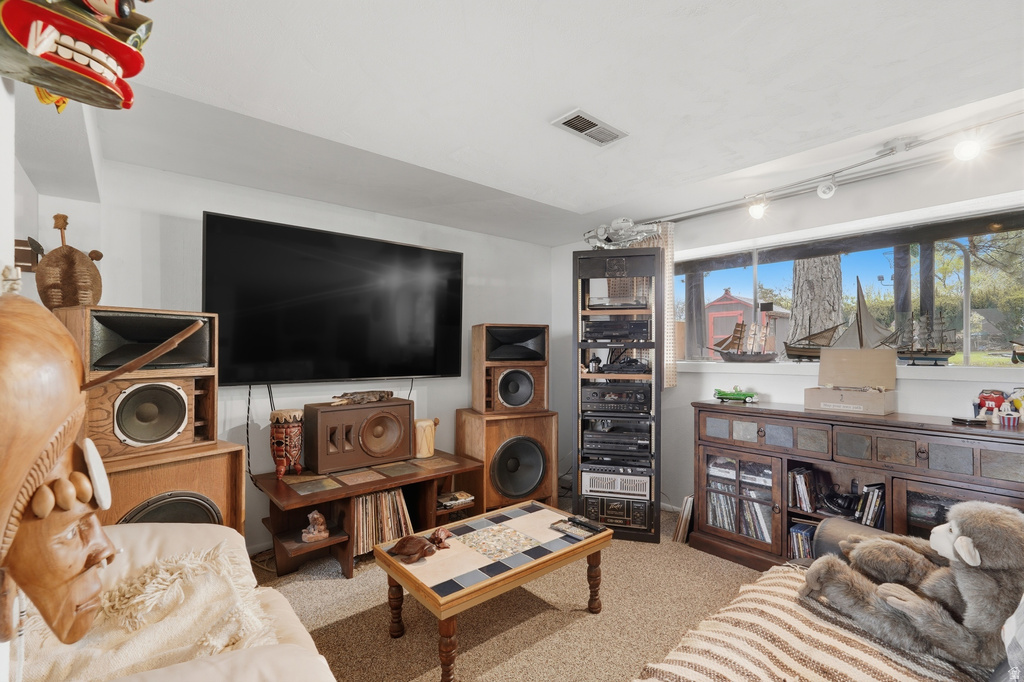 1661 W ALLEGHENY DR Salt Lake City, UT 84123