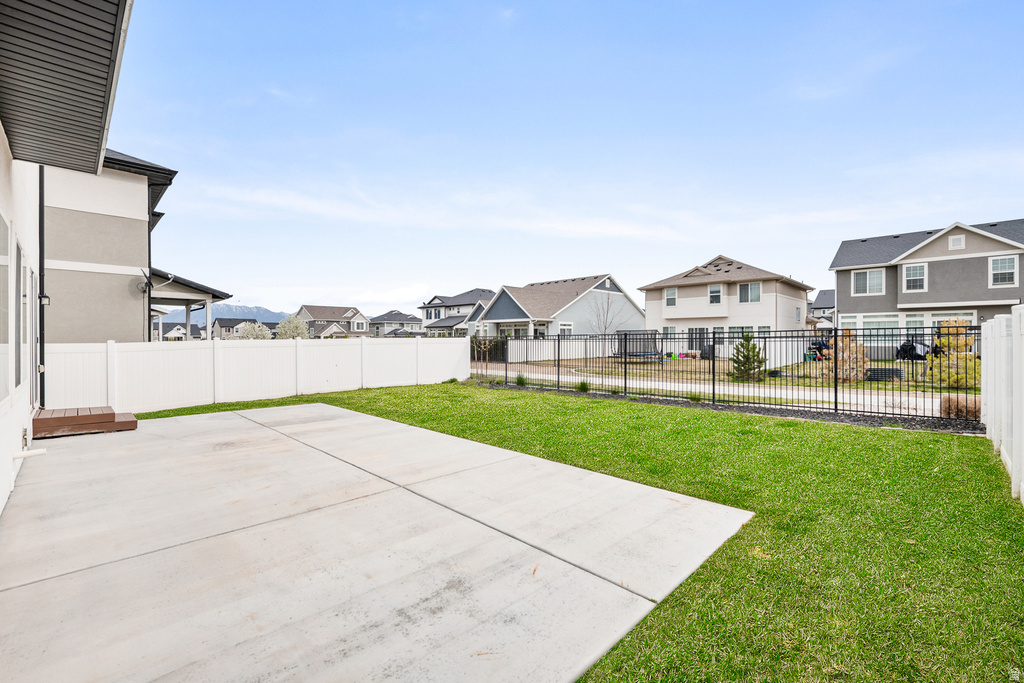 171 E HIDDEN CREEK WAY Saratoga Springs, UT 84045