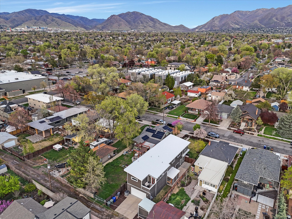 1738 S WINDSOR ST Salt Lake City, UT 84105