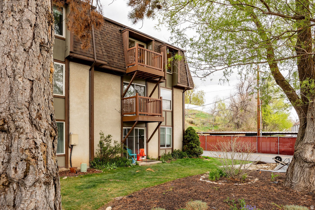 5384 S WILLOW LN #E Murray, UT 84107