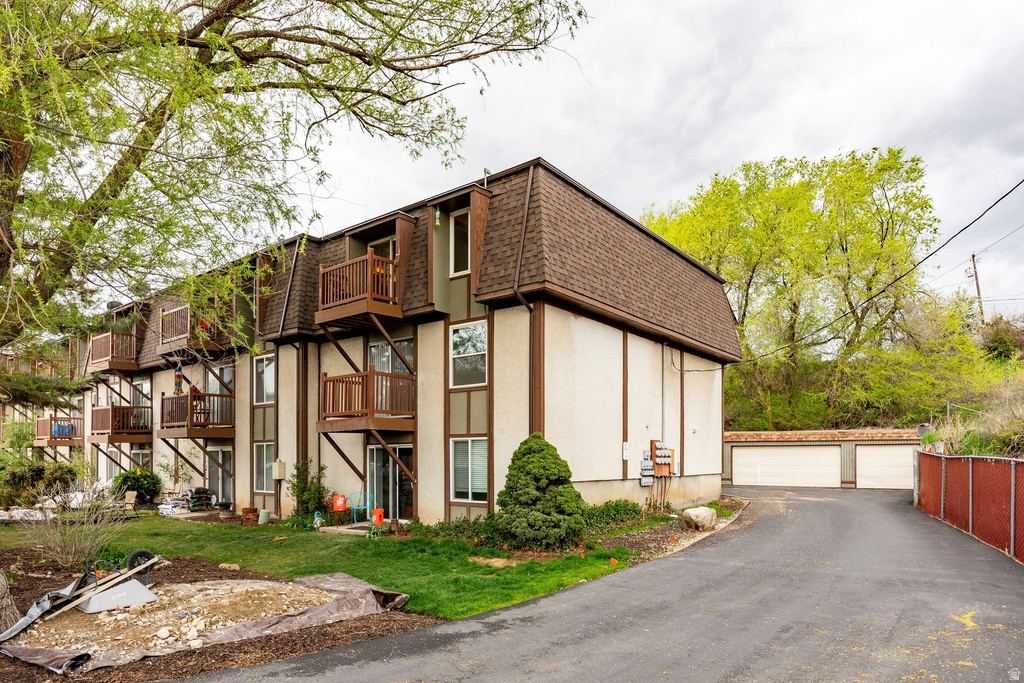 5384 S WILLOW LN #E Murray, UT 84107