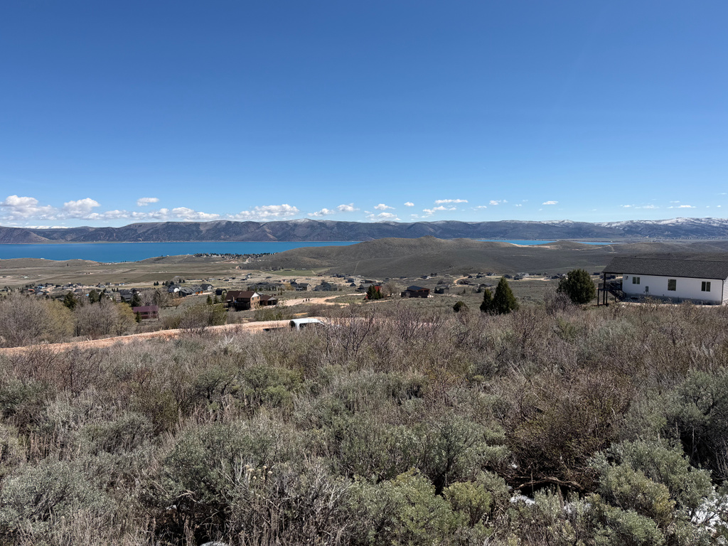 844 W SUNRISE CIR Garden City, UT 84028