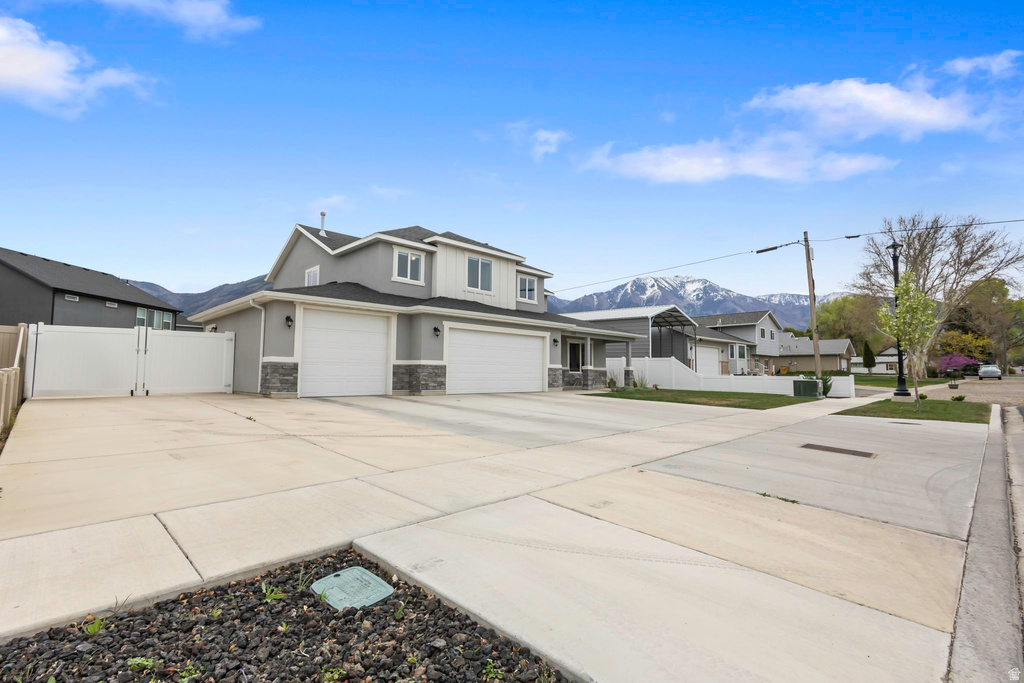 148 N 200 E Salem, UT 84653