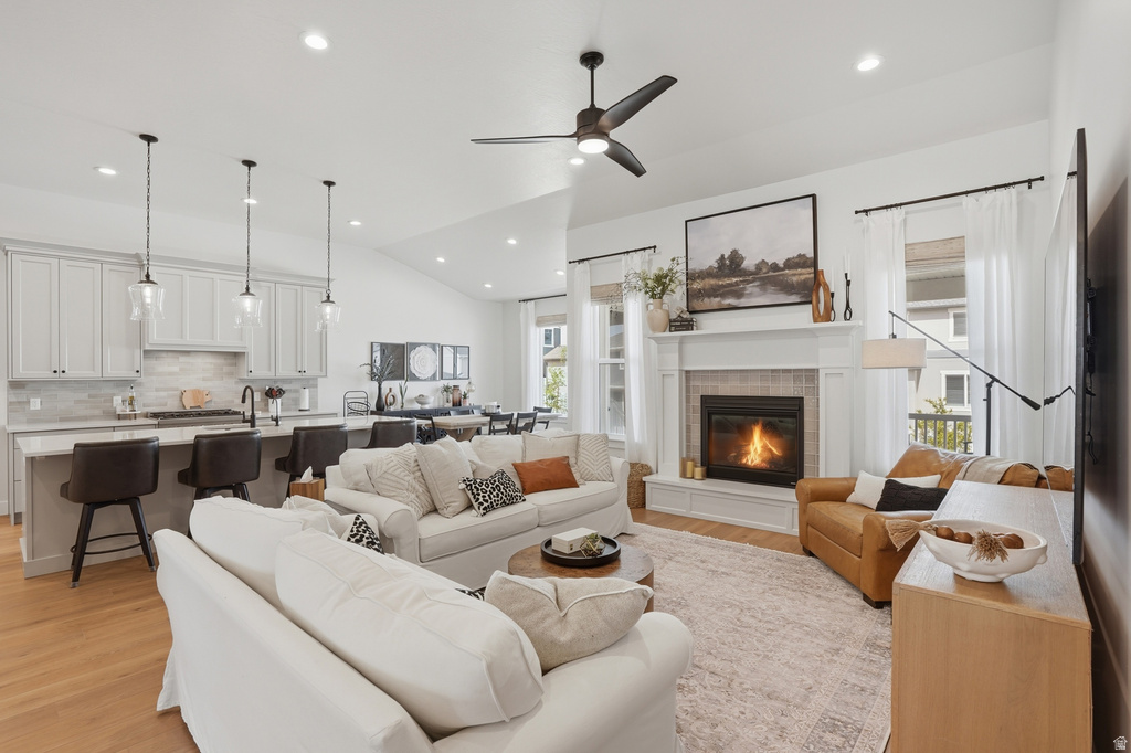 6638 W BRAEBURN WAY West Jordan, UT 84081