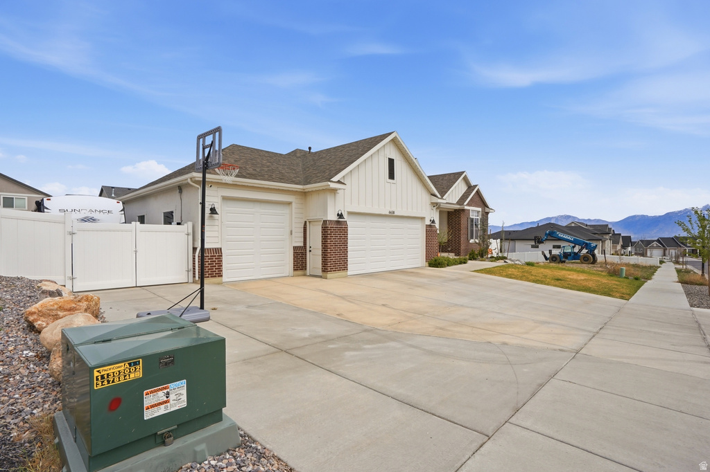 6638 W BRAEBURN WAY West Jordan, UT 84081