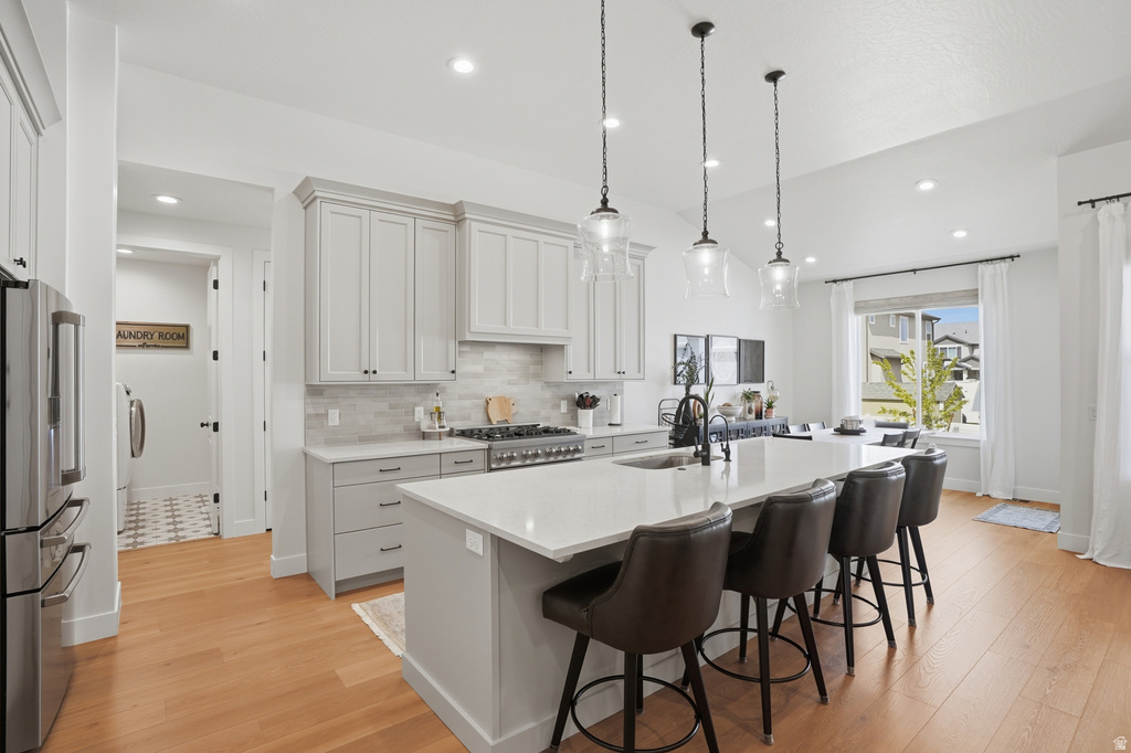 6638 W BRAEBURN WAY West Jordan, UT 84081