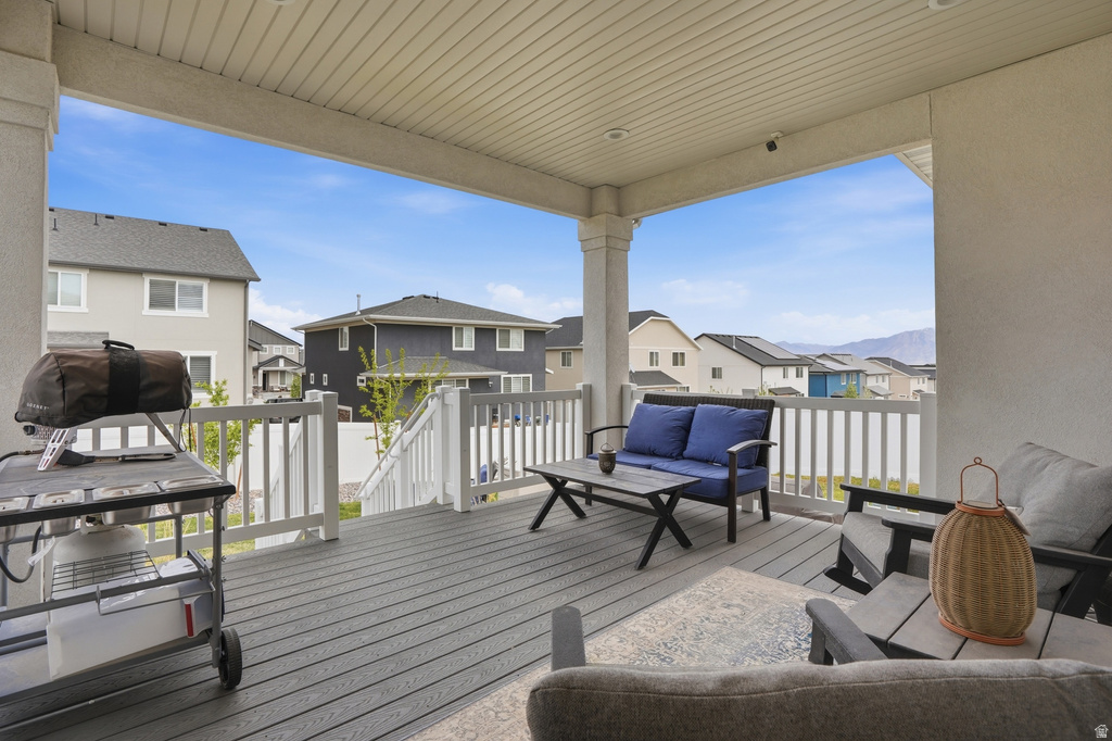 6638 W BRAEBURN WAY West Jordan, UT 84081