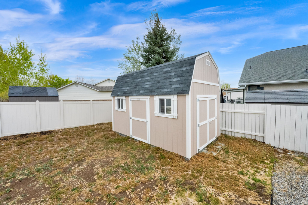 4852 W MOUNTAIN LAUREL LN West Jordan, UT 84088