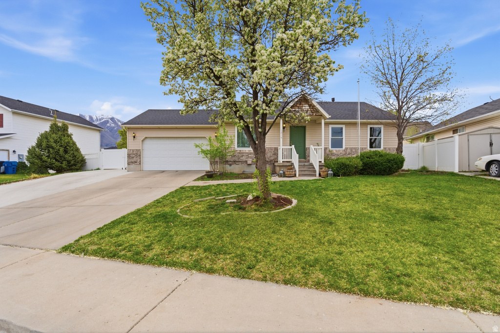 1216 E LOAFER VIEW DR Payson, UT 84651