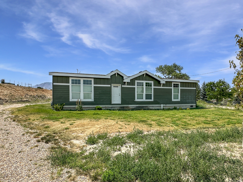 205 N 400 W Orangeville, UT 84537