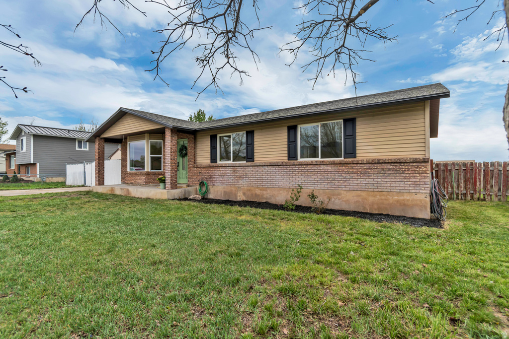 2575 N 2250 W Farr West, UT 84404