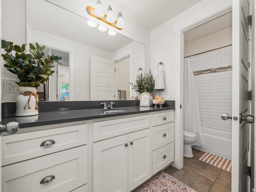 117 E RIDGE VIEW DR Elk Ridge, UT 84651