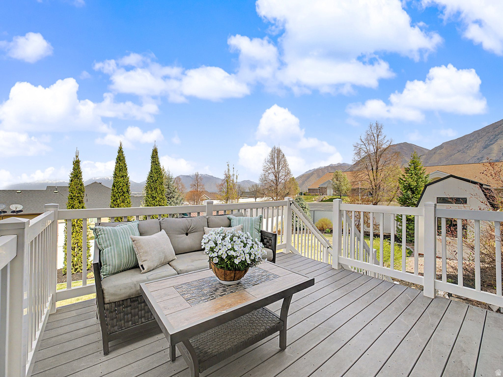 117 E RIDGE VIEW DR Elk Ridge, UT 84651