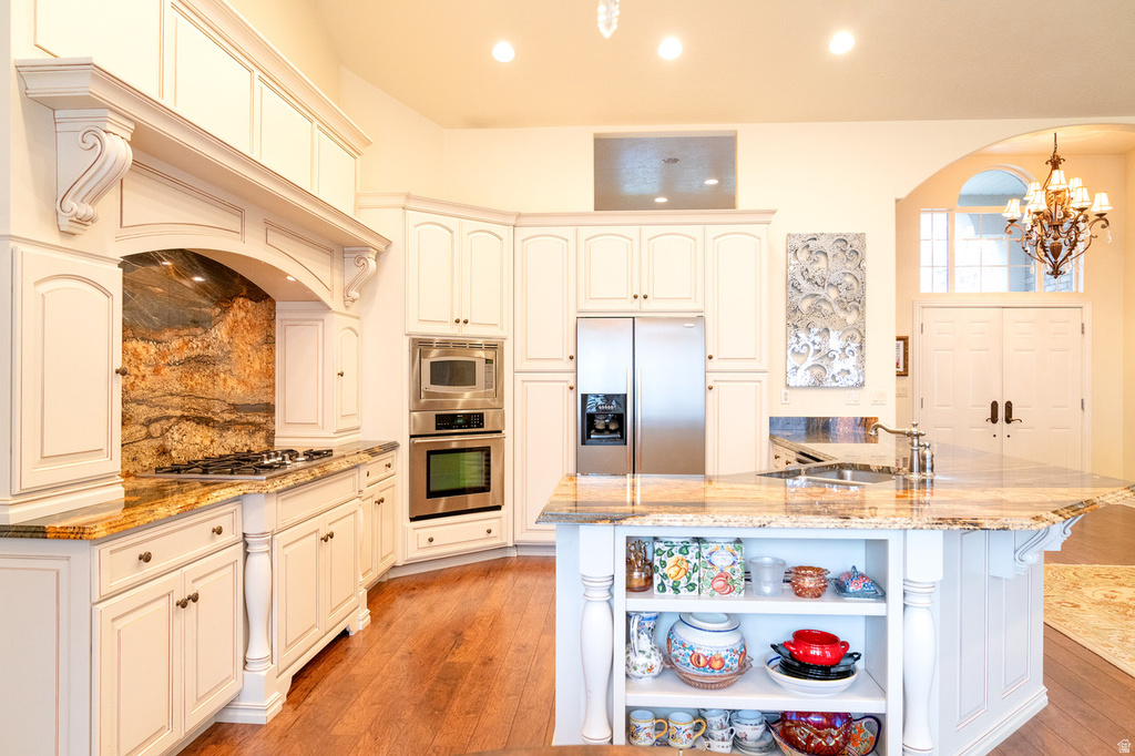 899 E 800 S Springville, UT 84663