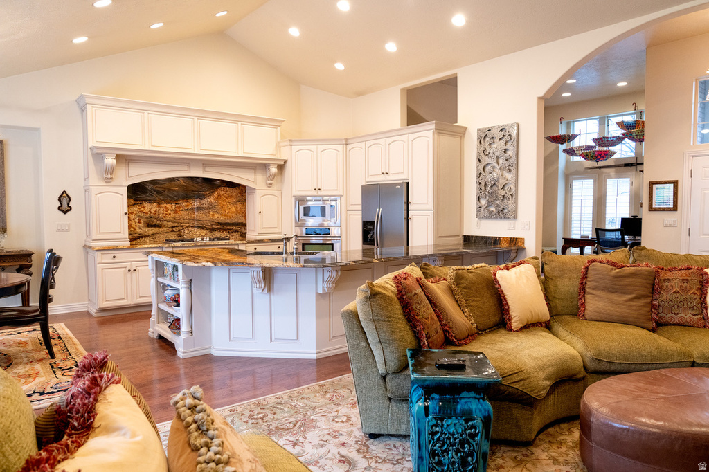 899 E 800 S Springville, UT 84663