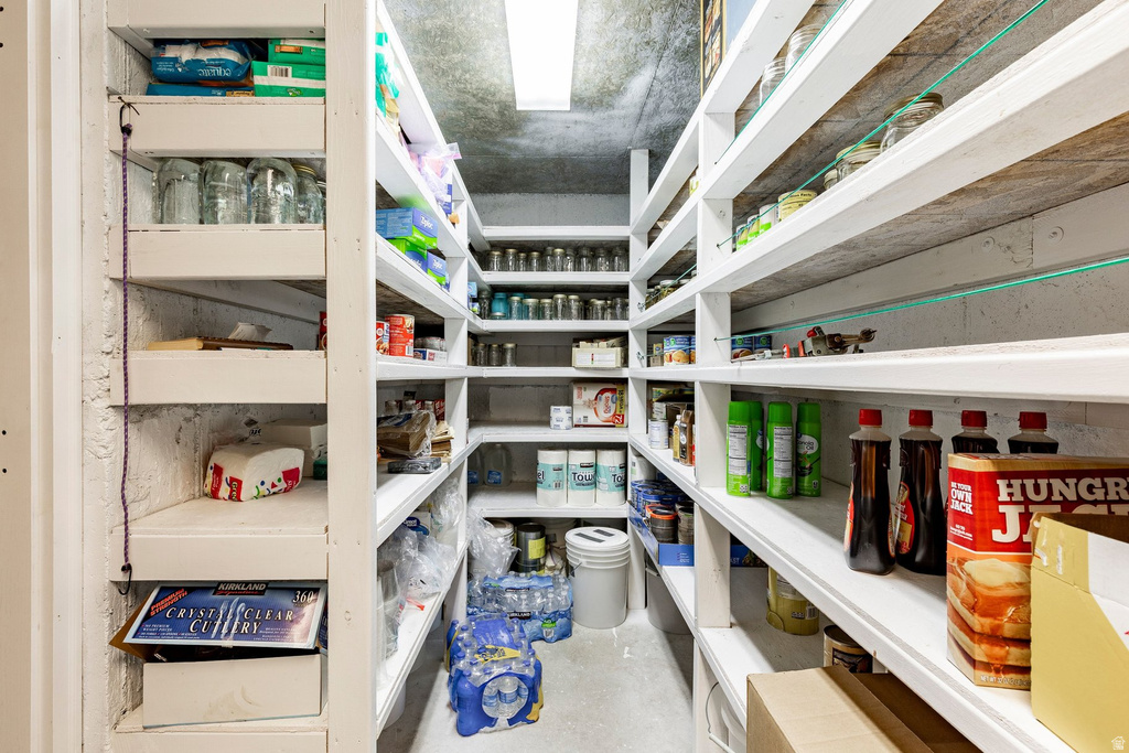 7737 S 5200 W West Jordan, UT 84081