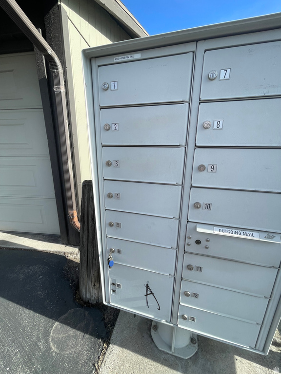 4783 S PINTAIL CT Millcreek, UT 84117