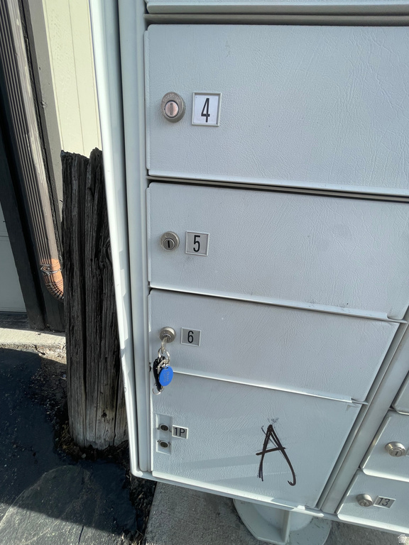 4783 S PINTAIL CT Millcreek, UT 84117