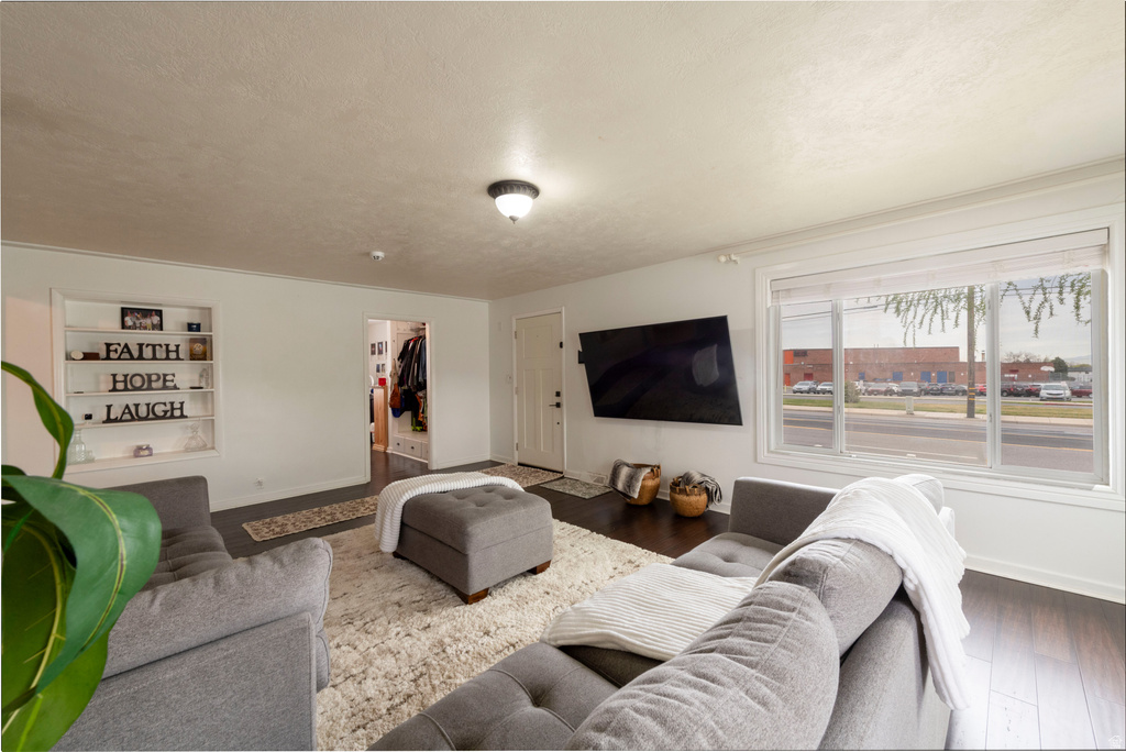 2137 W 6200 S Taylorsville, UT 84129