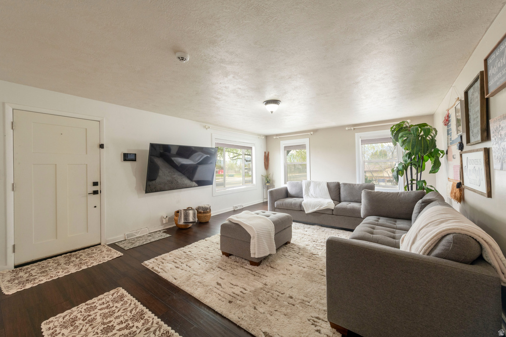 2137 W 6200 S Taylorsville, UT 84129