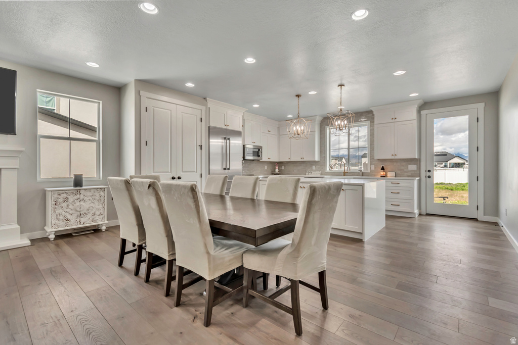 2434 N EURASION CRANE RD Clinton, UT 84015