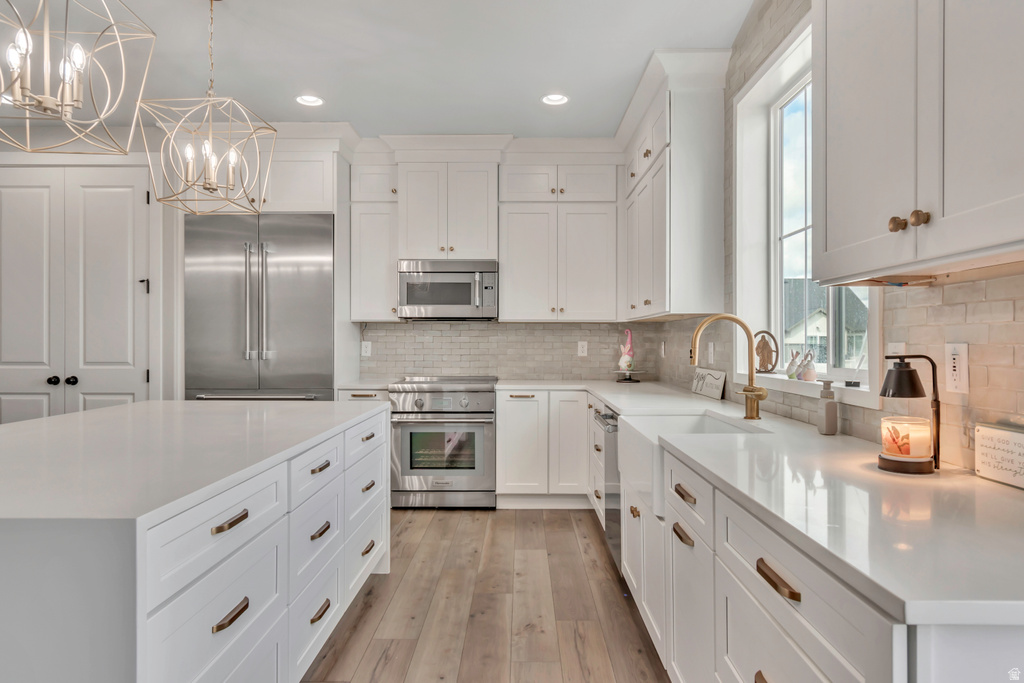 2434 N EURASION CRANE RD Clinton, UT 84015