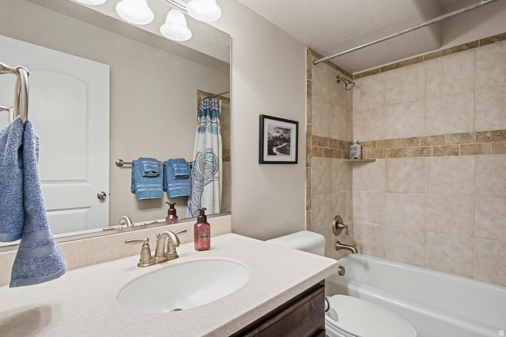 200 S MAHOGANY WAY Elk Ridge, UT 84651