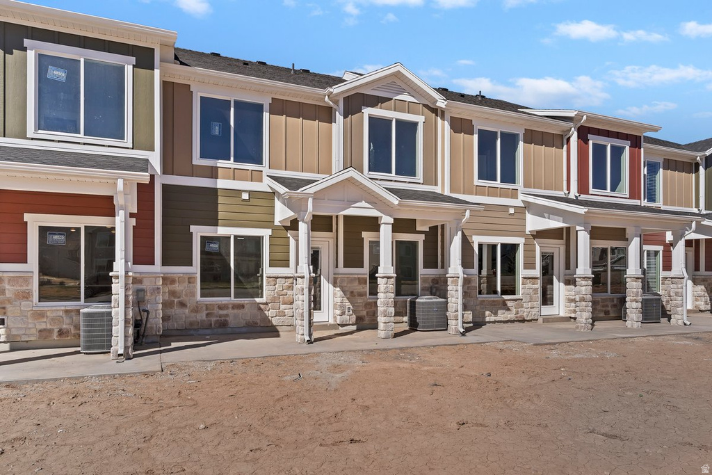 3130 N 1675 E Layton, UT 84040