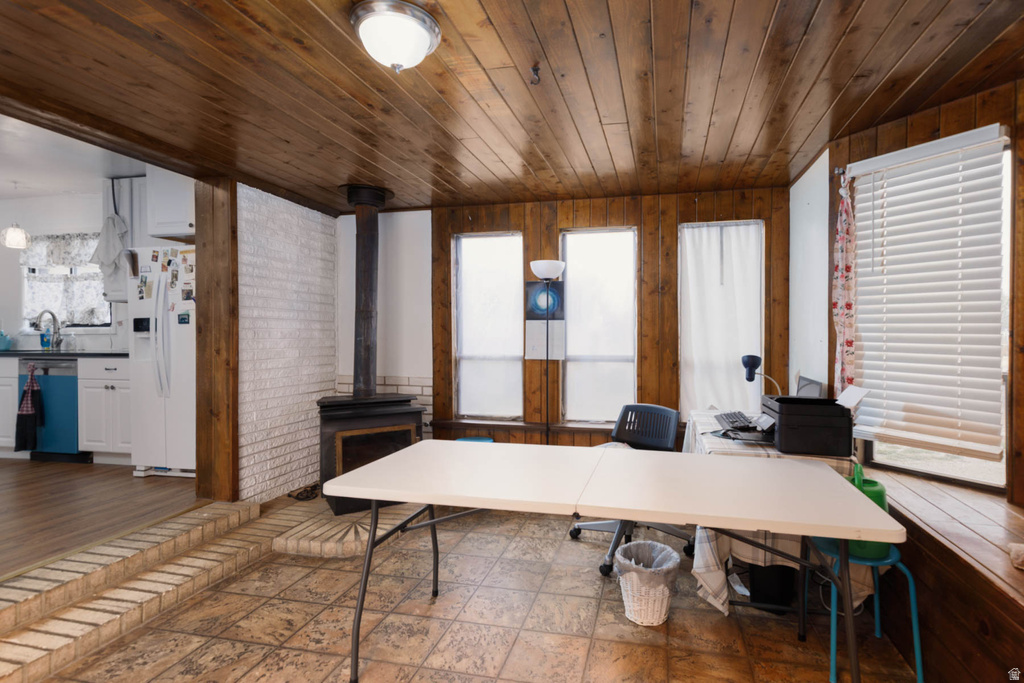 111 S 200 W Aurora, UT 84620