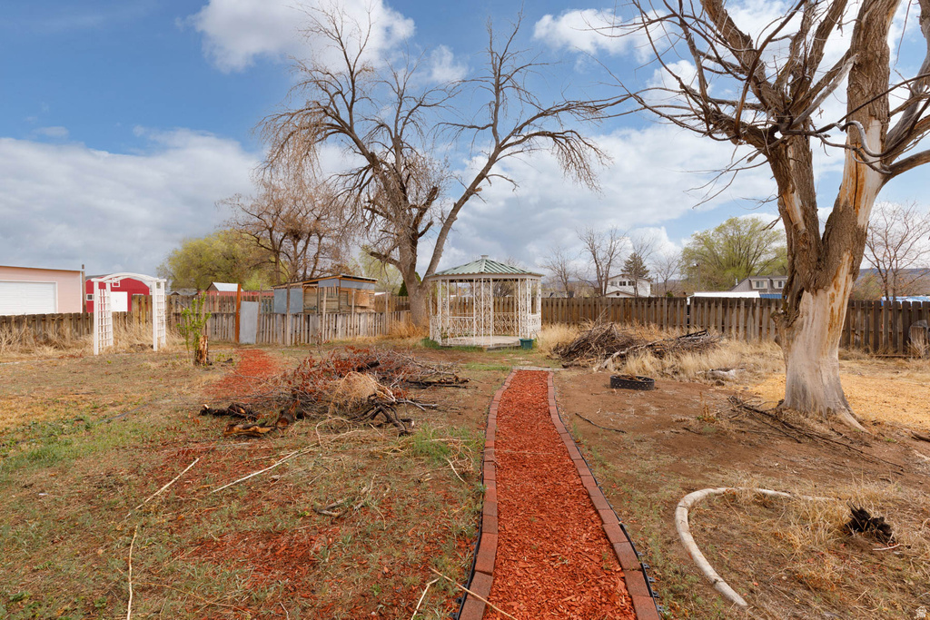 111 S 200 W Aurora, UT 84620