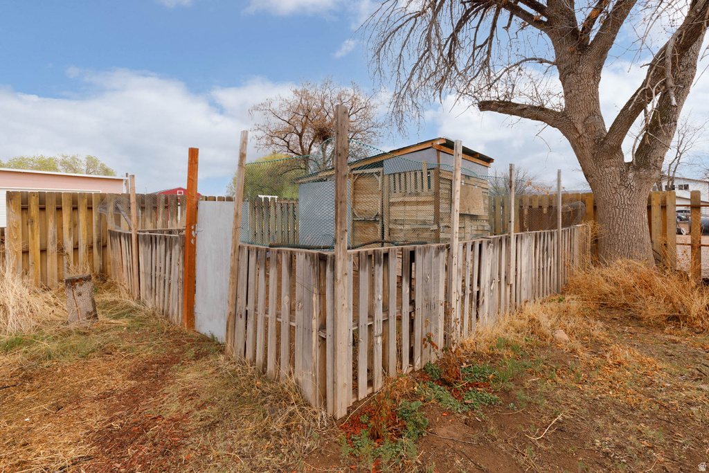 111 S 200 W Aurora, UT 84620