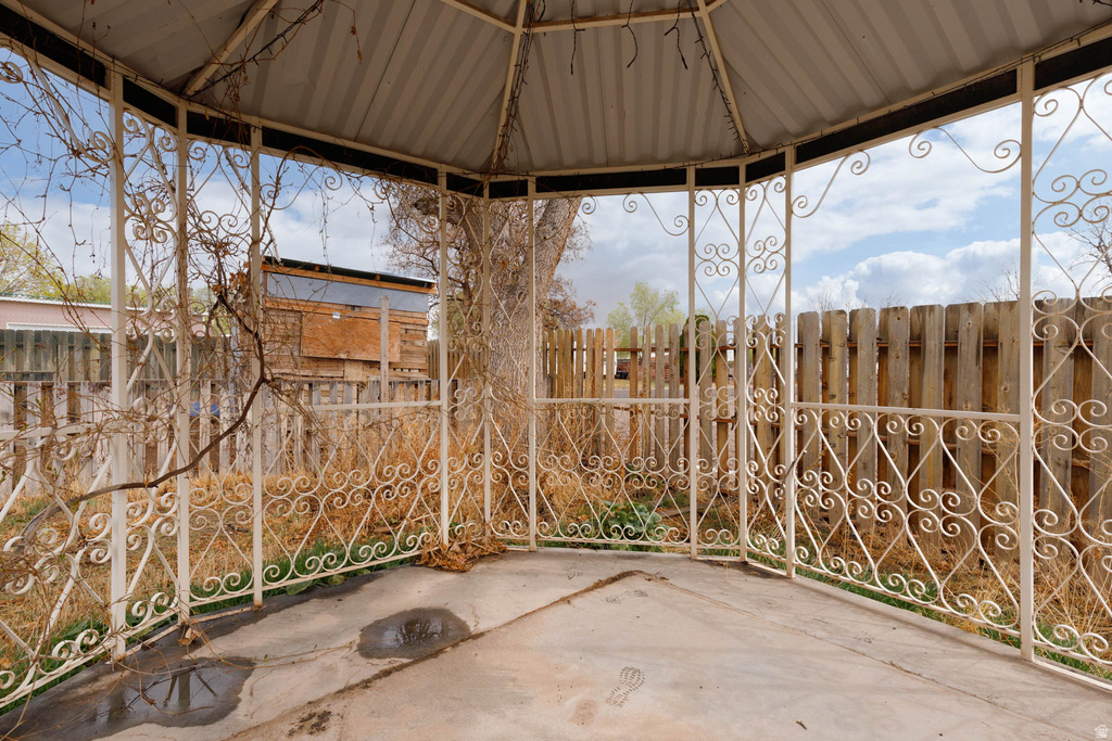 111 S 200 W Aurora, UT 84620