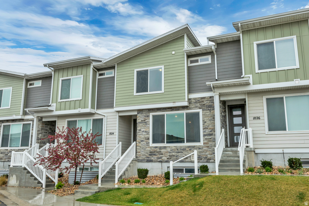 1024 W LAPIS WAY Bluffdale, UT 84065