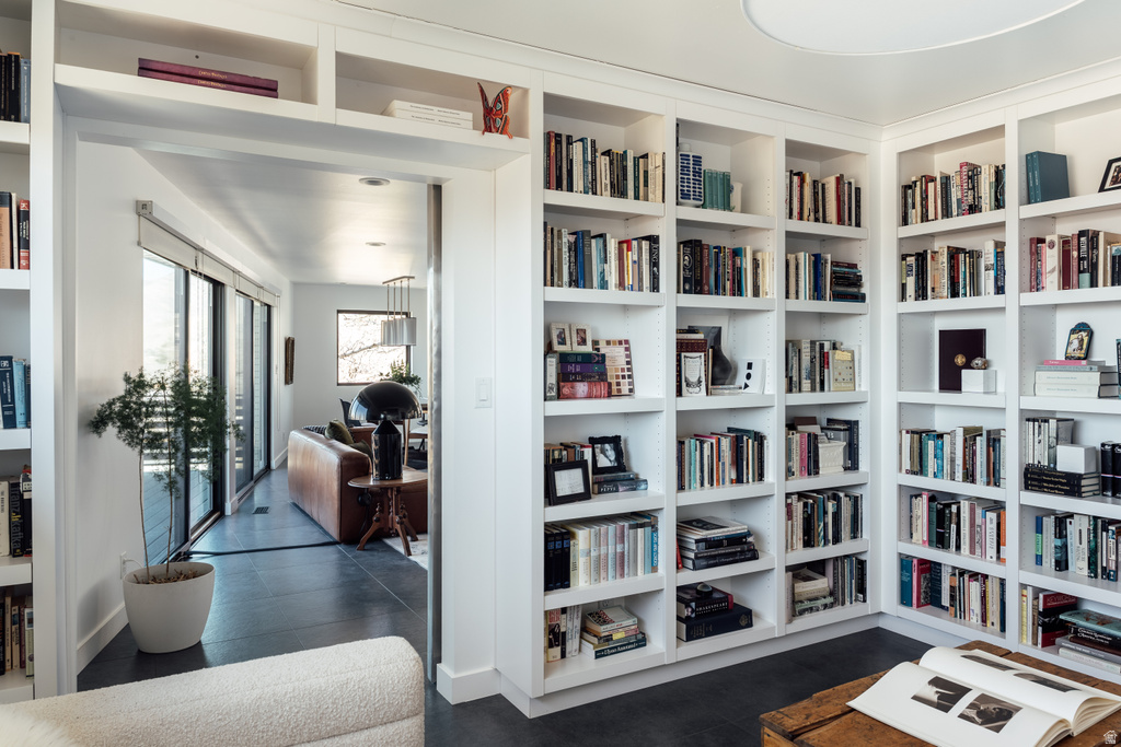 4296 MULHOLLAND ST Salt Lake City, UT 84124