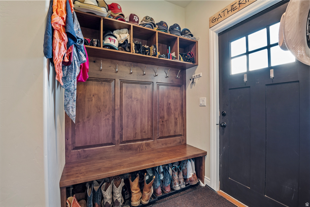 364 W 3000 S Daniel, UT 84032