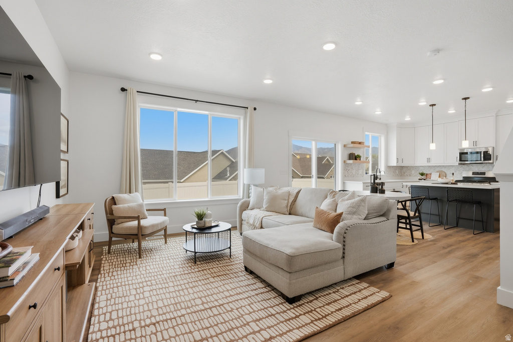 219 E 810 N Tooele, UT 84074