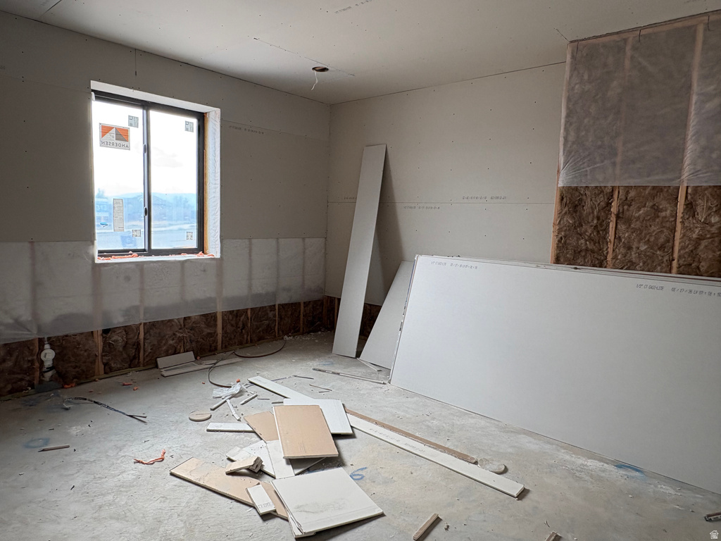 11850 N BURNING OAKS DR Highland, UT 84003