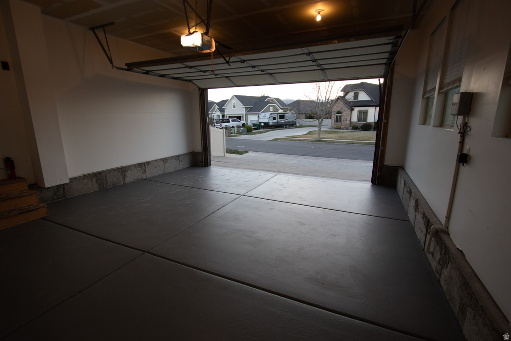 951 W GRIZZLY WULFF DR Bluffdale, UT 84065