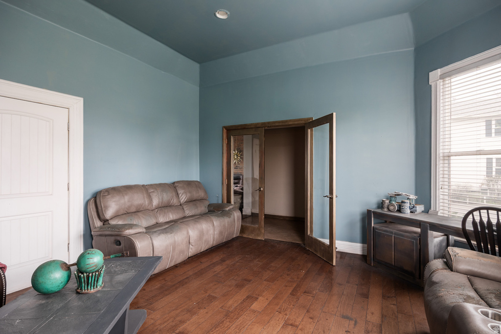 2467 S 500 E South Salt Lake, UT 84106