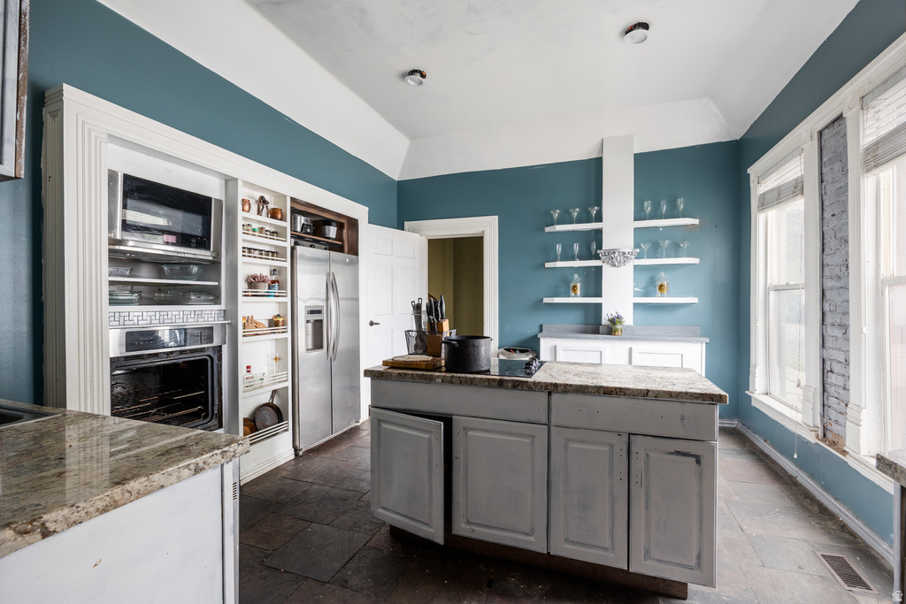 2467 S 500 E South Salt Lake, UT 84106