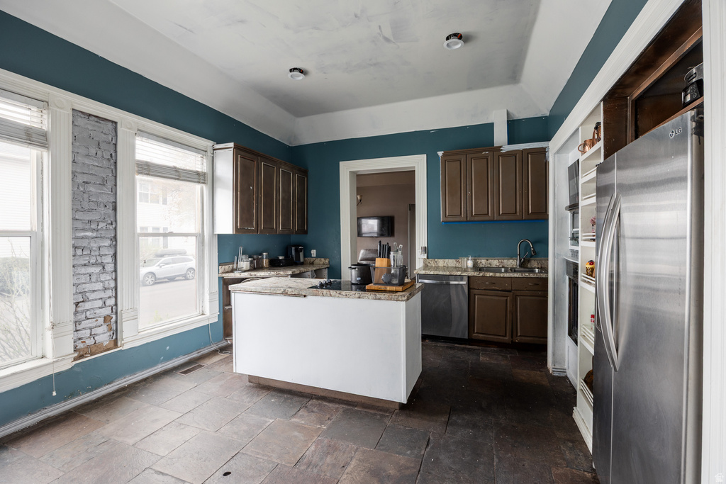 2467 S 500 E South Salt Lake, UT 84106