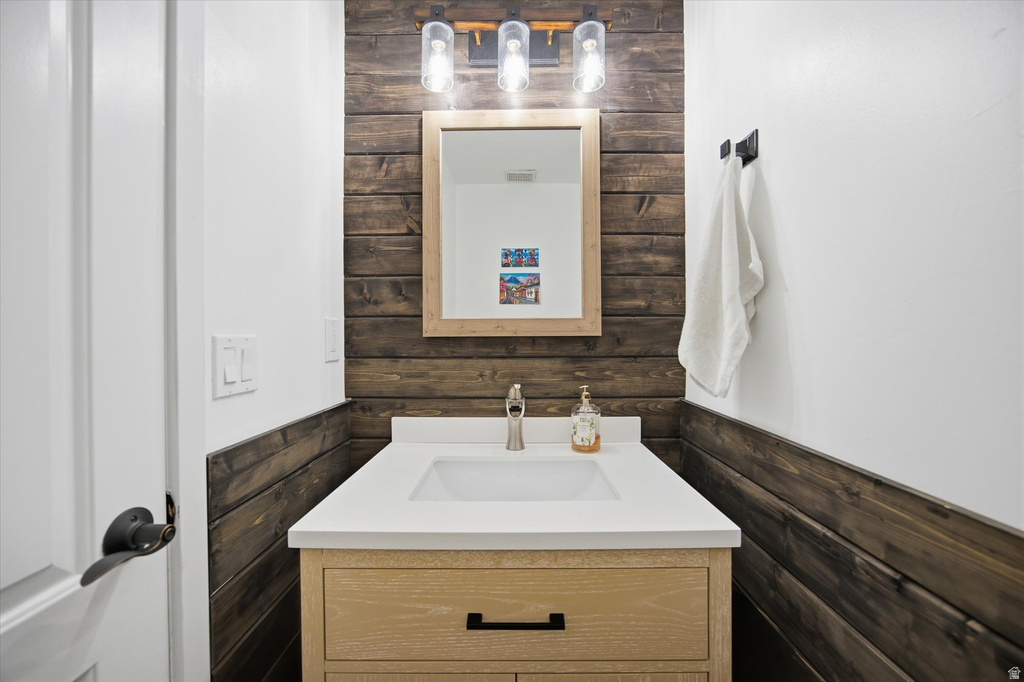 358 LAKEVIEW DR Lehi, UT 84043