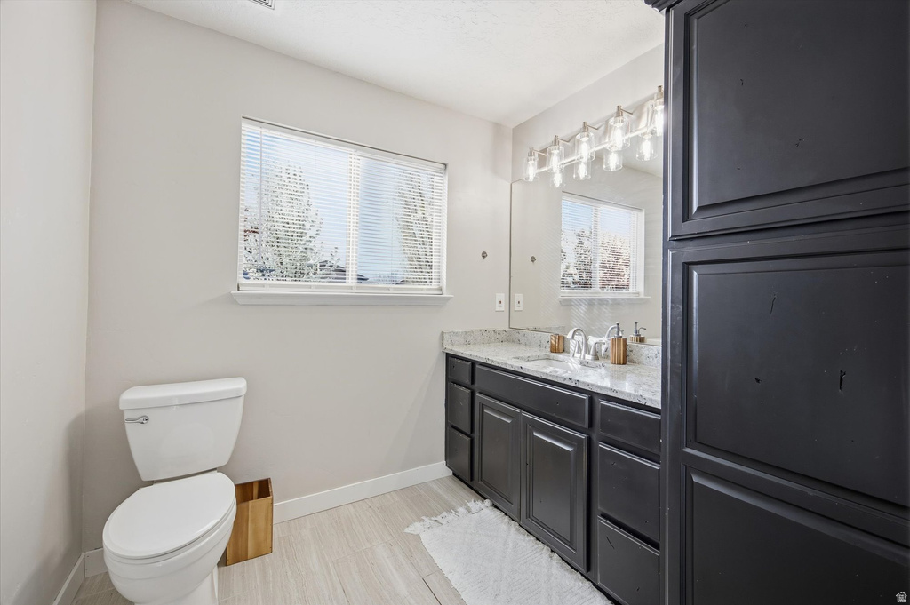 358 LAKEVIEW DR Lehi, UT 84043