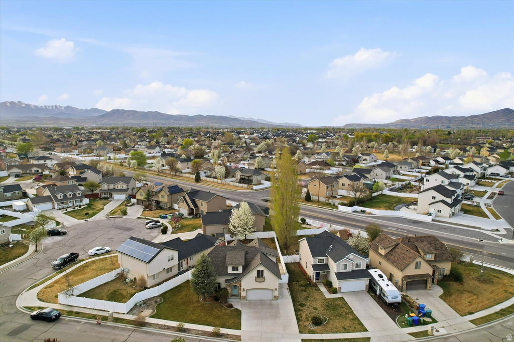 358 LAKEVIEW DR Lehi, UT 84043