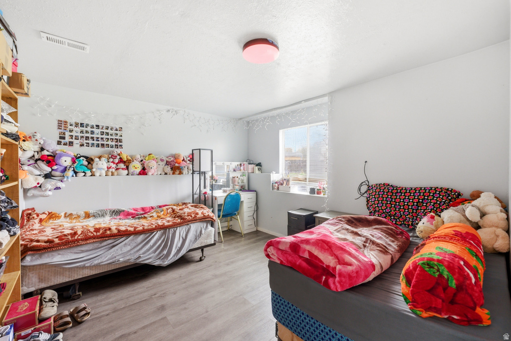 1037 W STATE CIR Salt Lake City, UT 84104