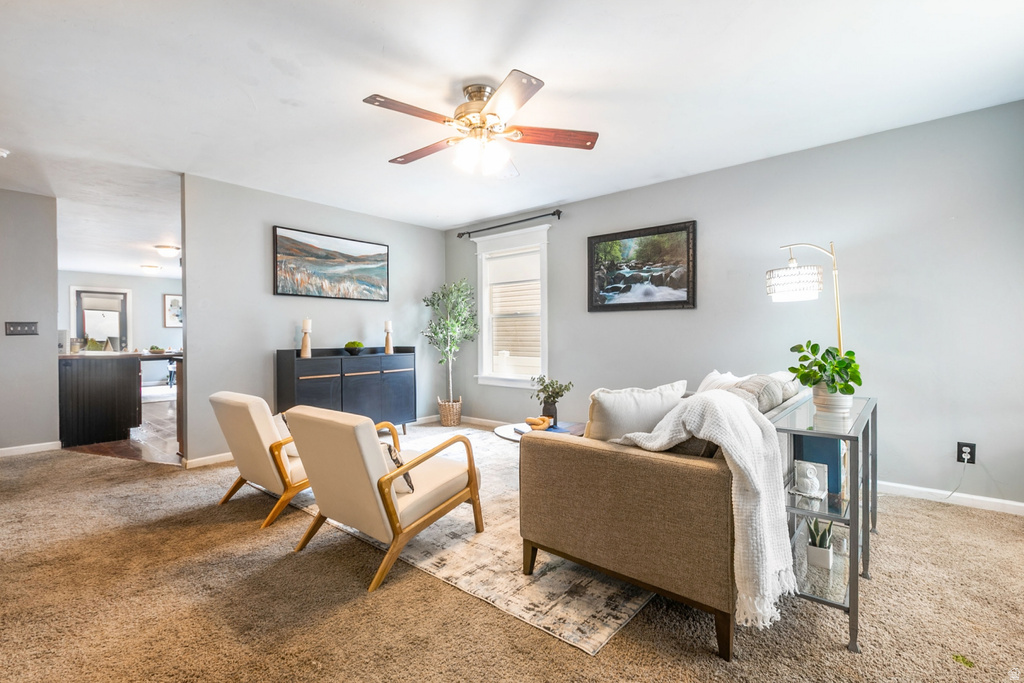 8349 S SAWTOOTH OAK DR West Jordan, UT 84081