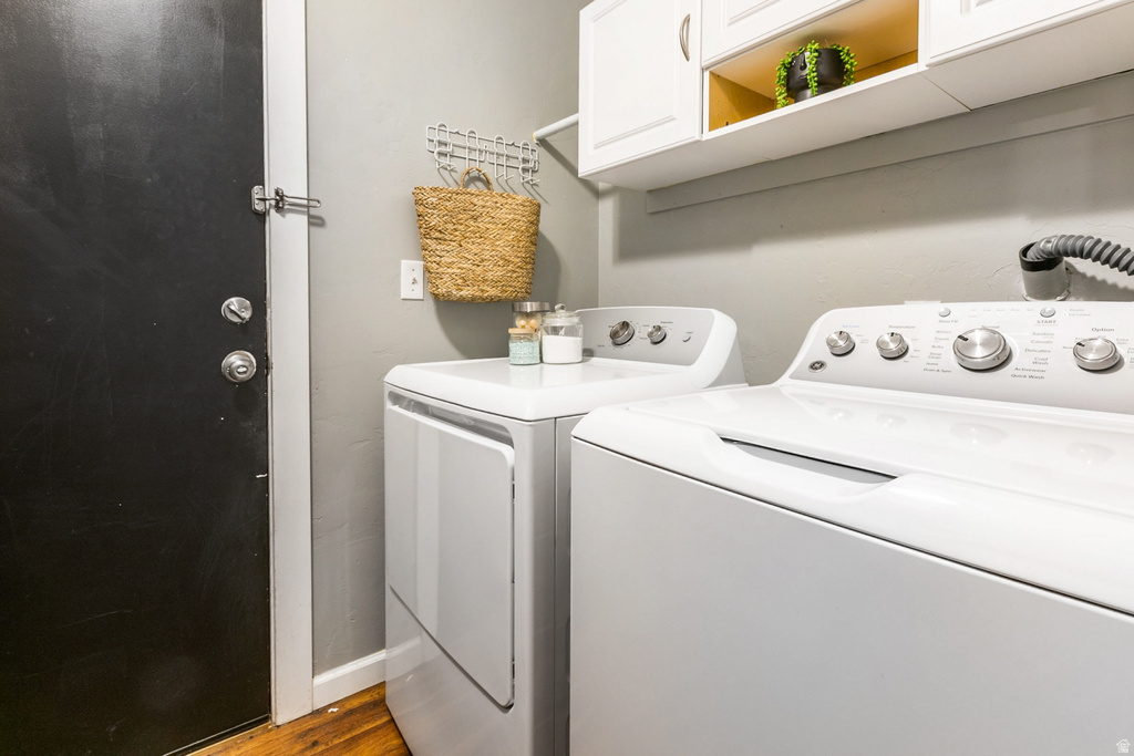 8349 S SAWTOOTH OAK DR West Jordan, UT 84081