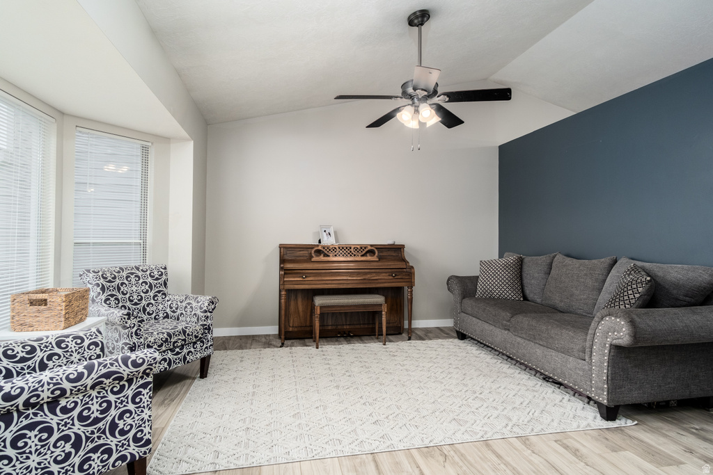 7960 S SHAYLA DR West Jordan, UT 84088